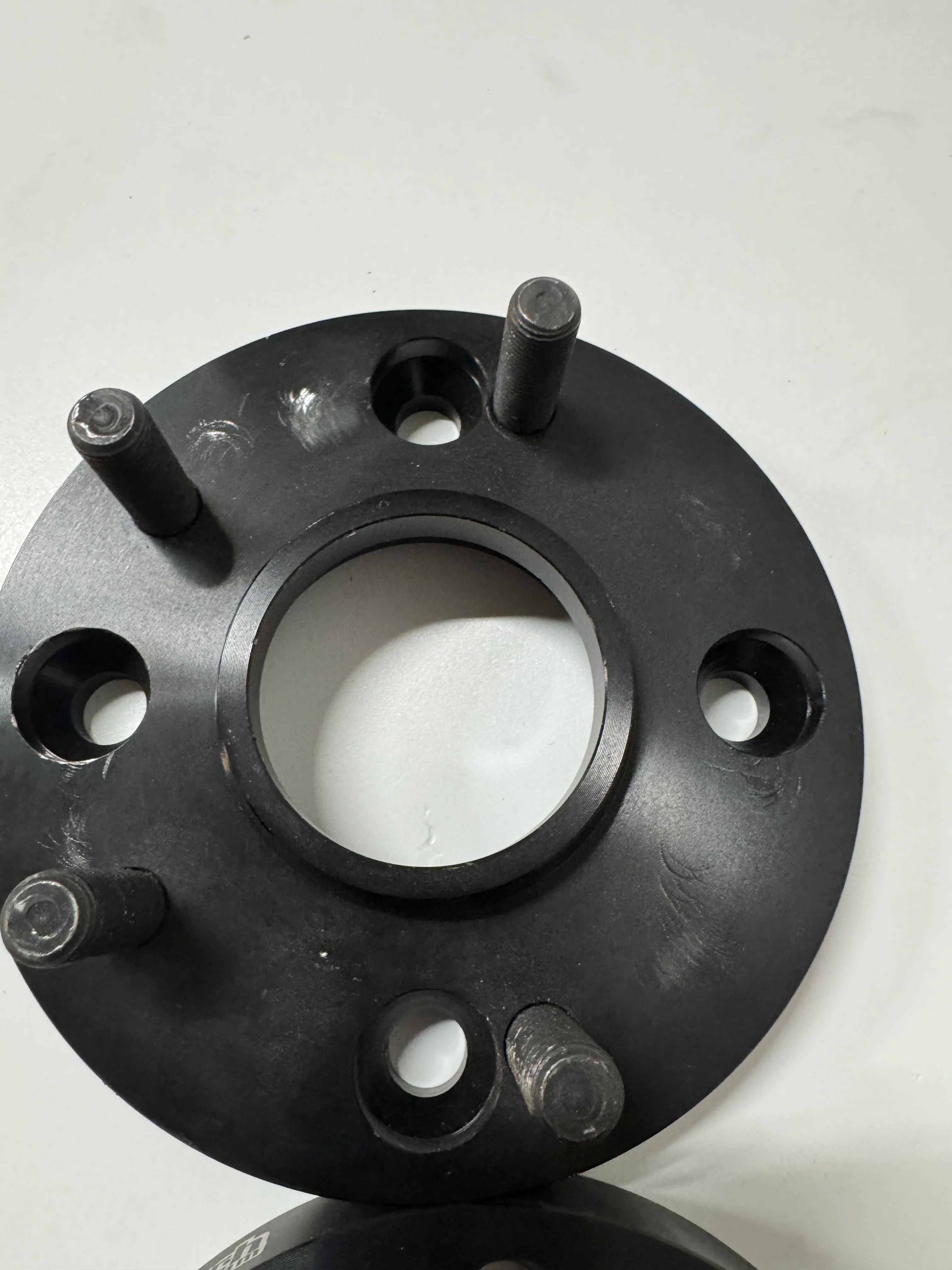 4 to 5 lug wheel adaptors - DISCOUNT - Image 3