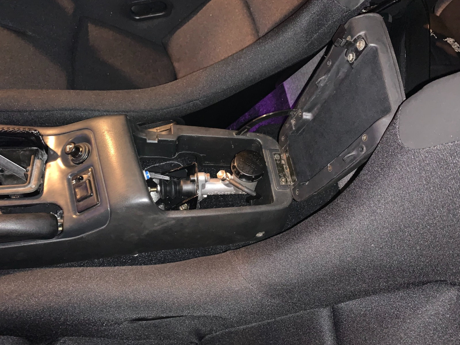 Hidden Hydraulic E-brake Assembly - Image 6