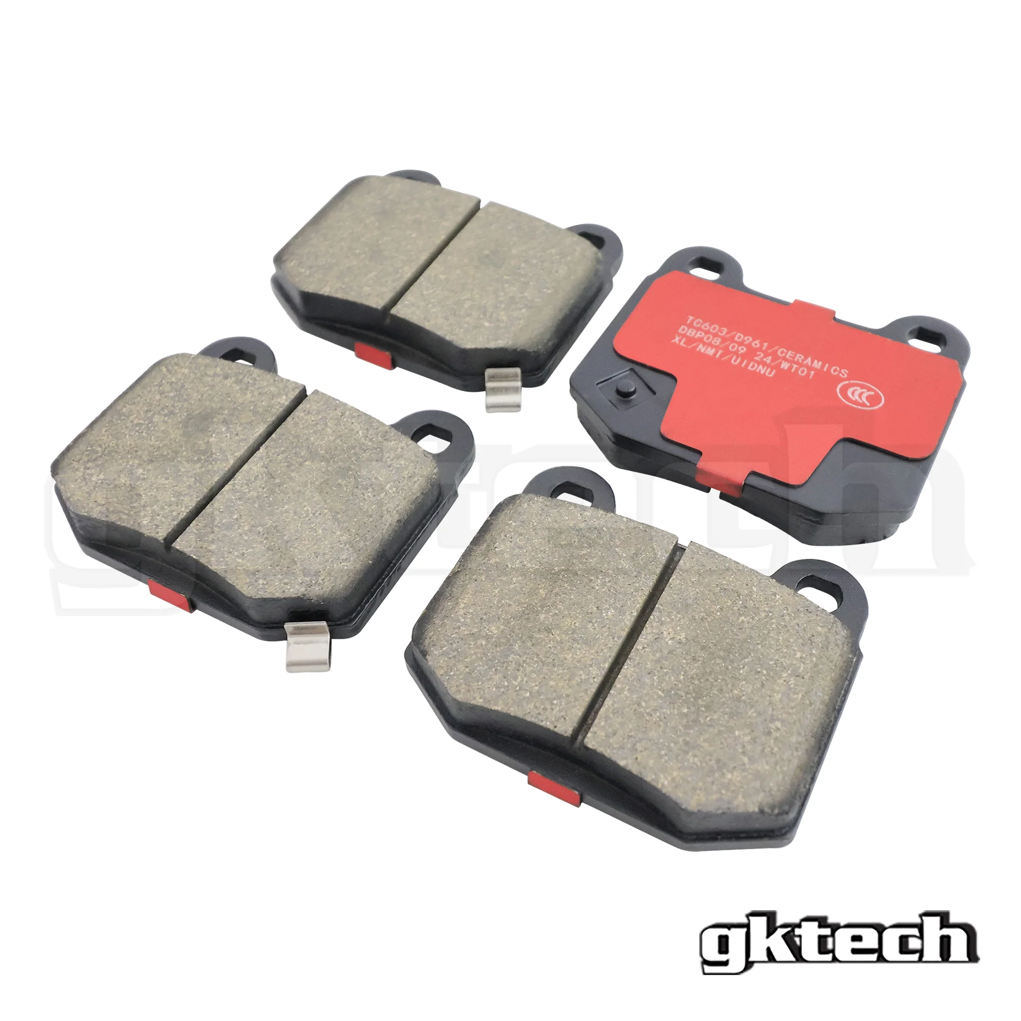 Z33 350z/G35 'TRACK' Edition Brake Pads (Set of 4) Part #DB1521 - Image 5
